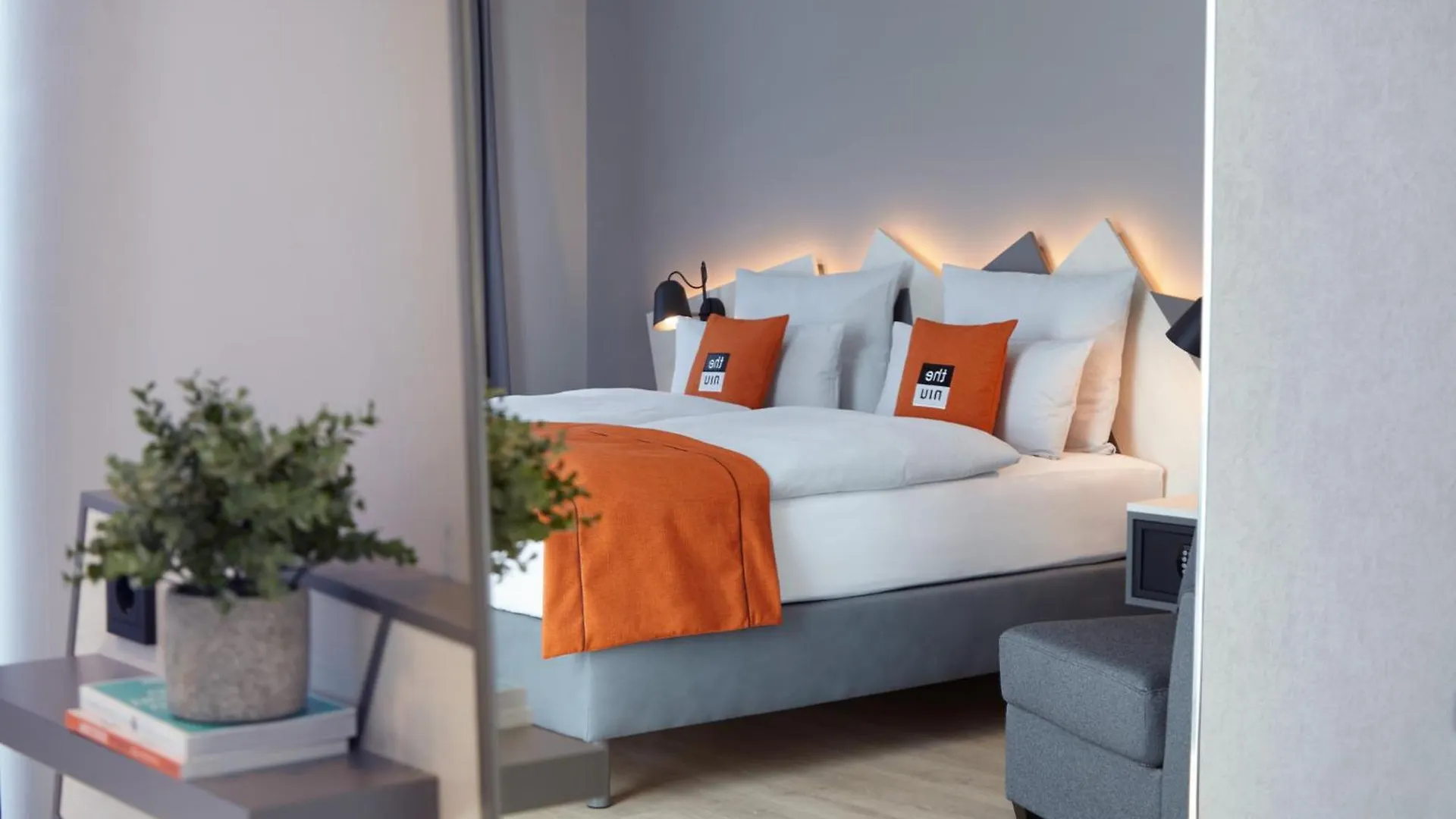 Holiday Inn - The Niu, Hub Dusseldorf Messe By Ihg Alemanha