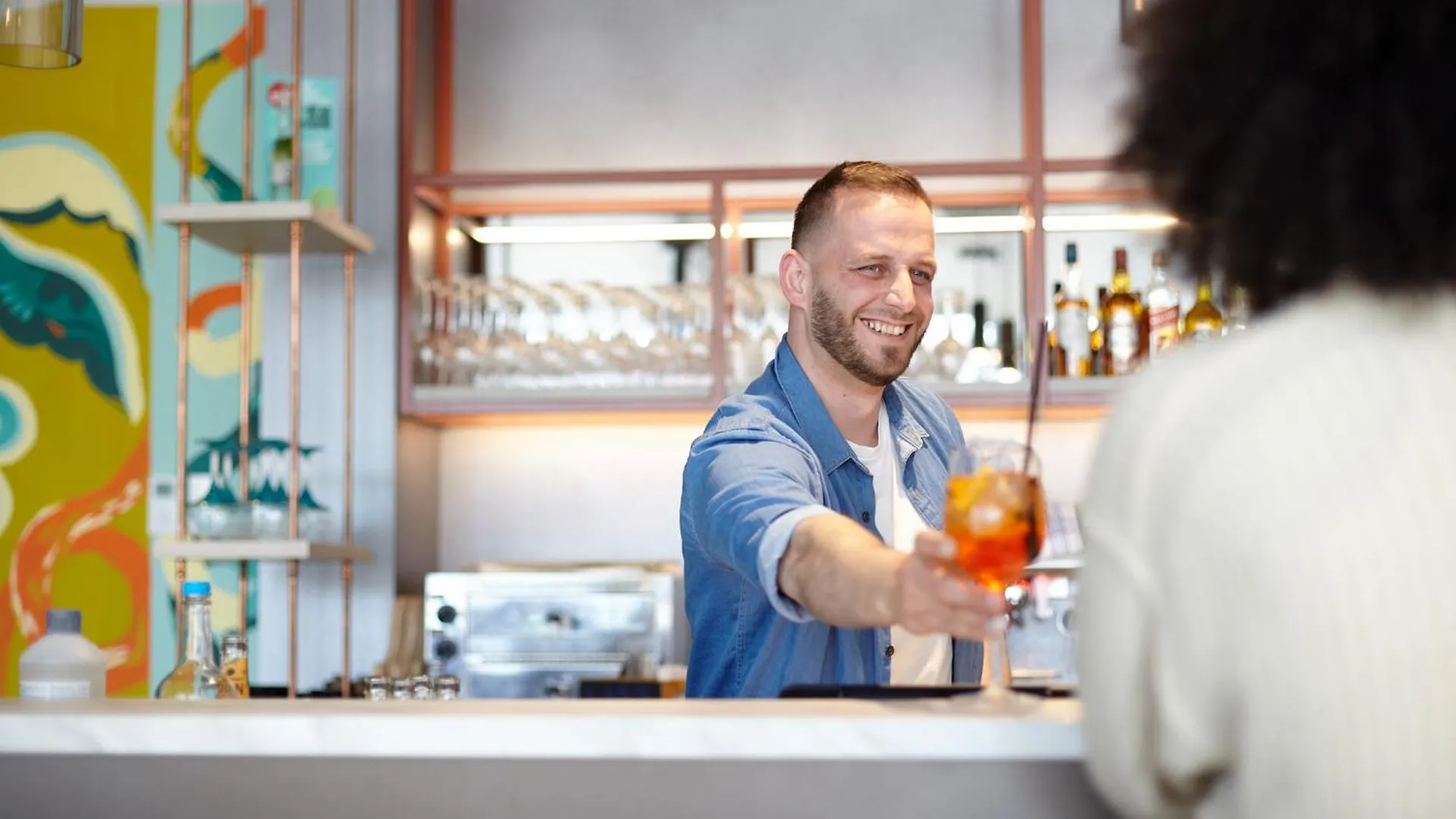 Holiday Inn - The Niu, Hub Dusseldorf Messe By Ihg Alemanha